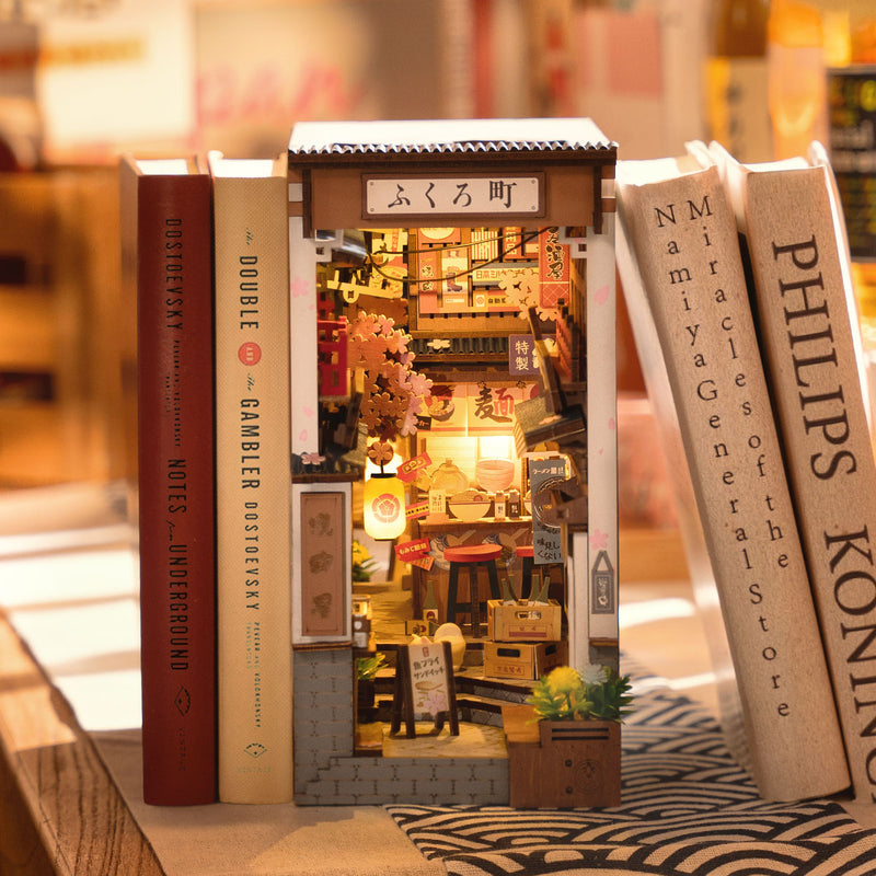 Yokocho: Japanese Alley Book Nook Kit with LED, assembled: 249-piece kit
