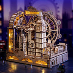 The London Circuit: Wooden Marble Run Kit with LED Lights, assembled: 431-piece kit
