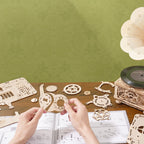 The Turntable: Electric Gramophone Kit, photo 3 of 7