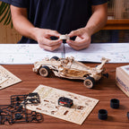 The Flying Lap: Wind-Up Racing Car Kit, photo 3 of 6