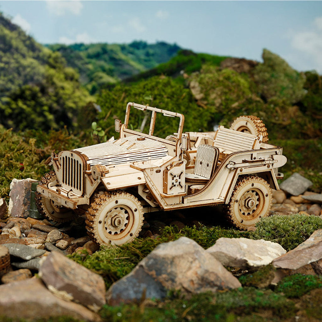 Quarter-Ton: 1:18 Wartime Utility Vehicle Kit, photo 3 of 7