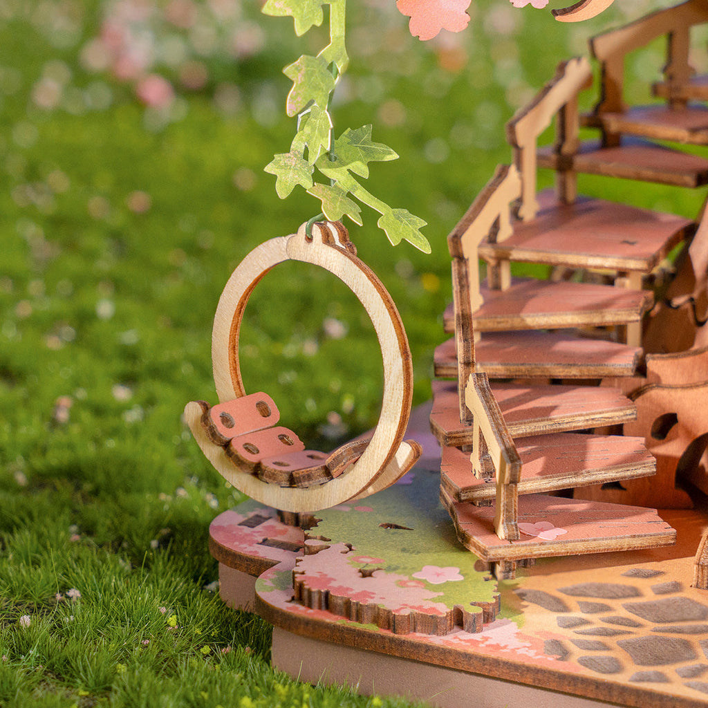 Hanami: Sakura Tree House Wooden Kit, photo 5 of 8