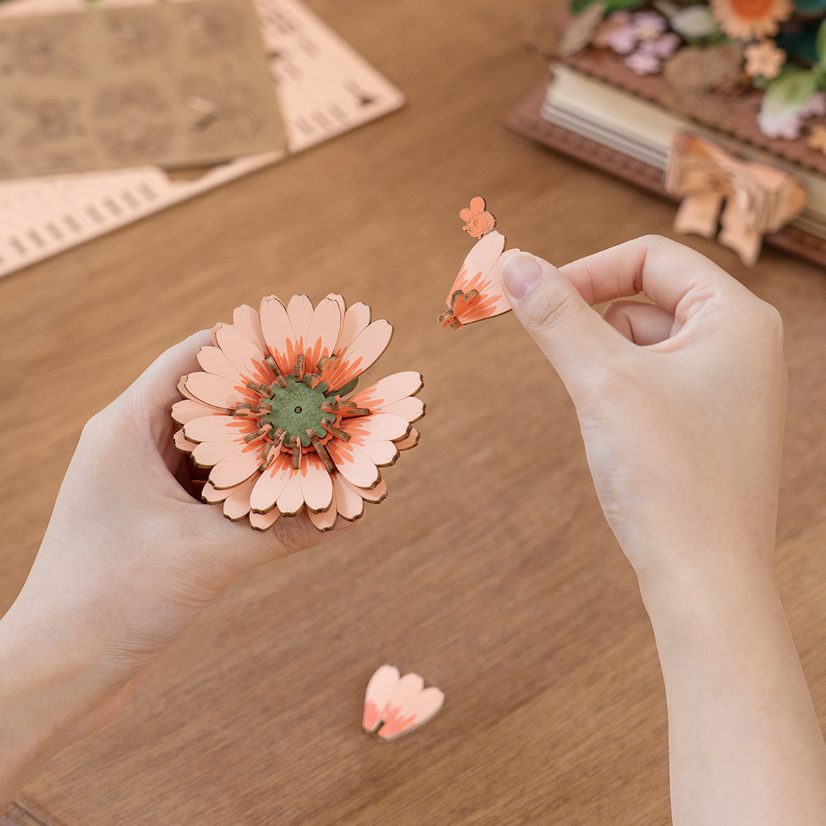Anthology: Wooden Flower Book Bouquet Kit, photo 4 of 8