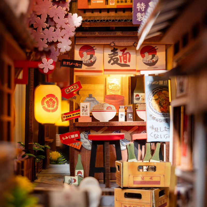 Yokocho: Japanese Alley Book Nook Kit with LED, photo 6 of 9