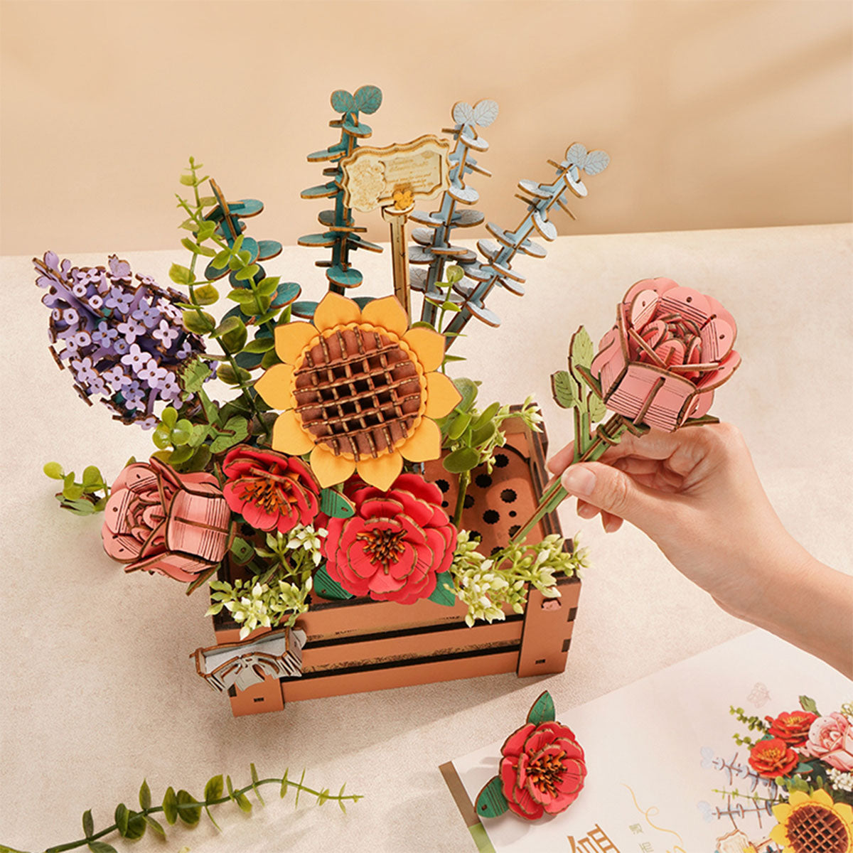 The Everbloom: Wooden Flower Bouquet Kit You Arrange, photo 5 of 8
