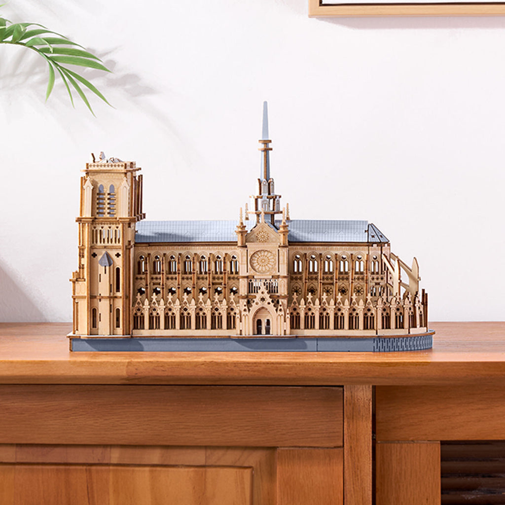 The Long Work: Notre-Dame Wooden Model Kit, photo 4 of 9