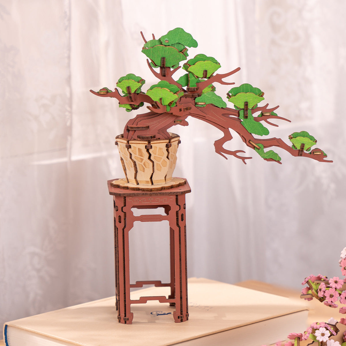 Evergreen: Pine Bonsai Wooden Model Kit, photo 3 of 7