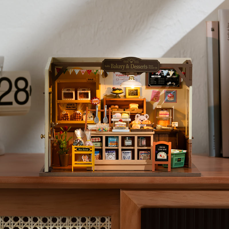 The Proof: Miniature Bakery House Kit, photo 6 of 9