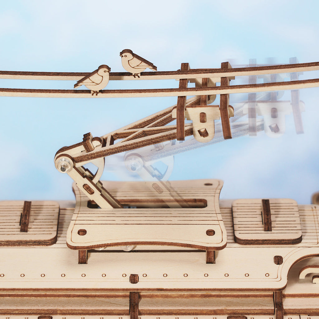 Remodelado: 1:24 Lisbon Tram Model Kit, photo 6 of 8